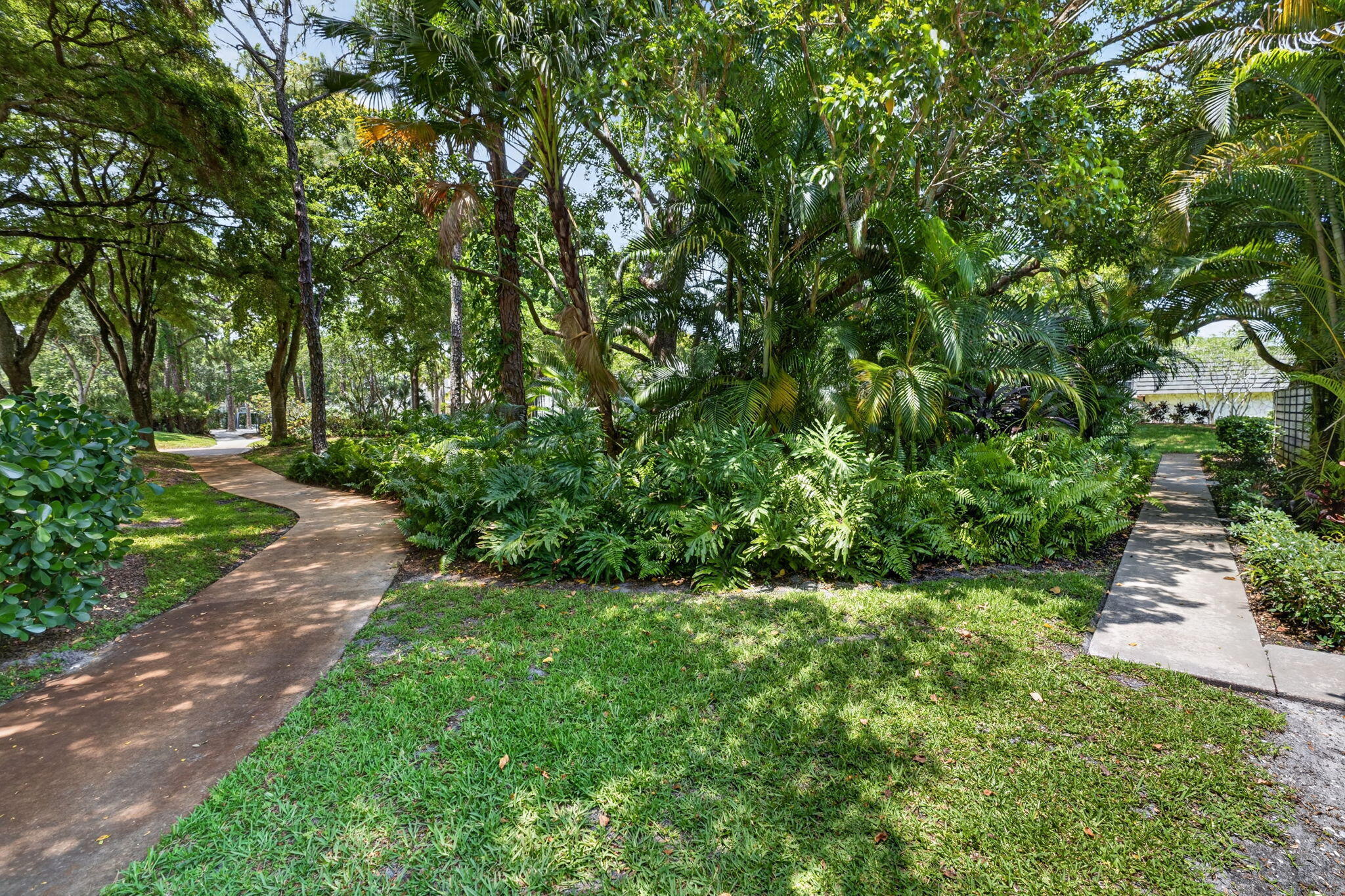 GLENWOOD TWNHS - Residential