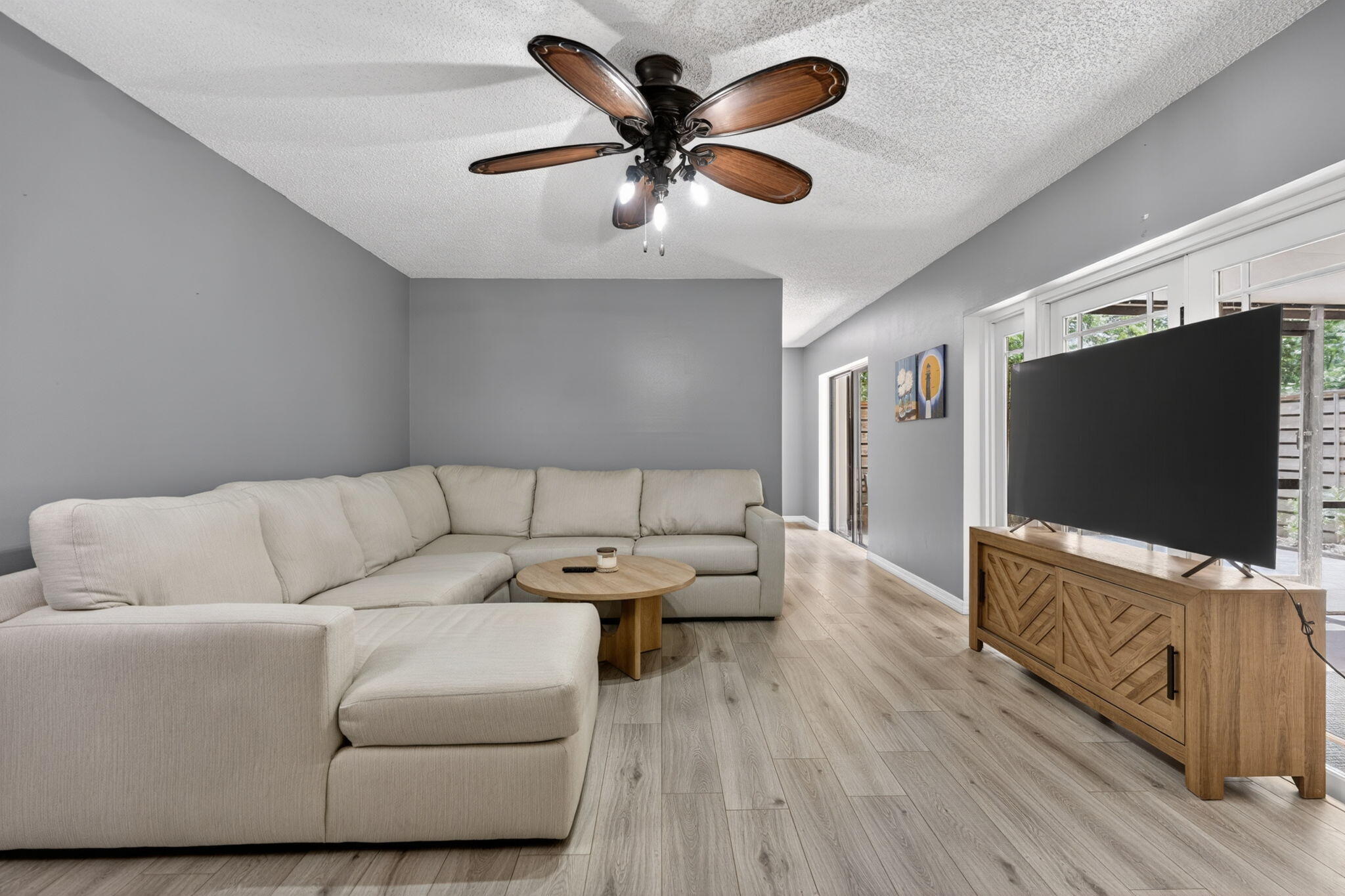 GLENWOOD TWNHS - Residential