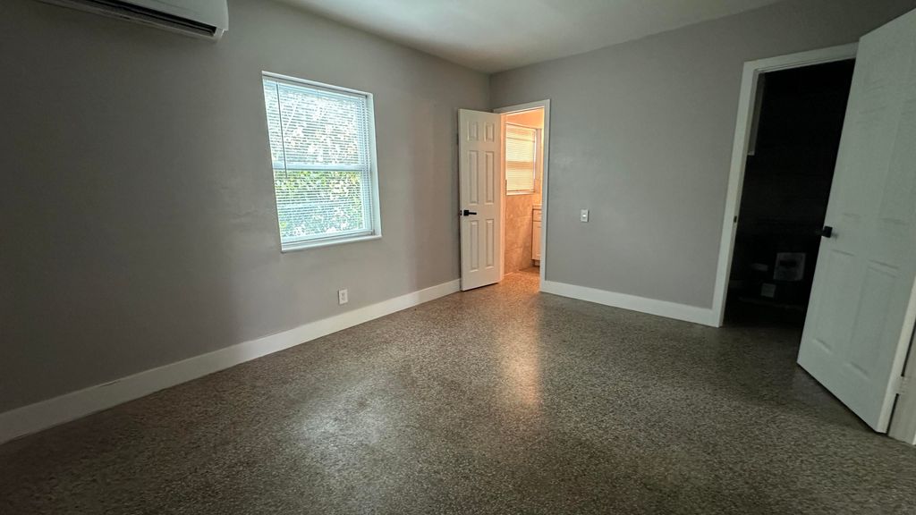Photo of 1100 SW 28th Street #4, Fort Lauderdale, FL 33315 (MLS # B26023967)