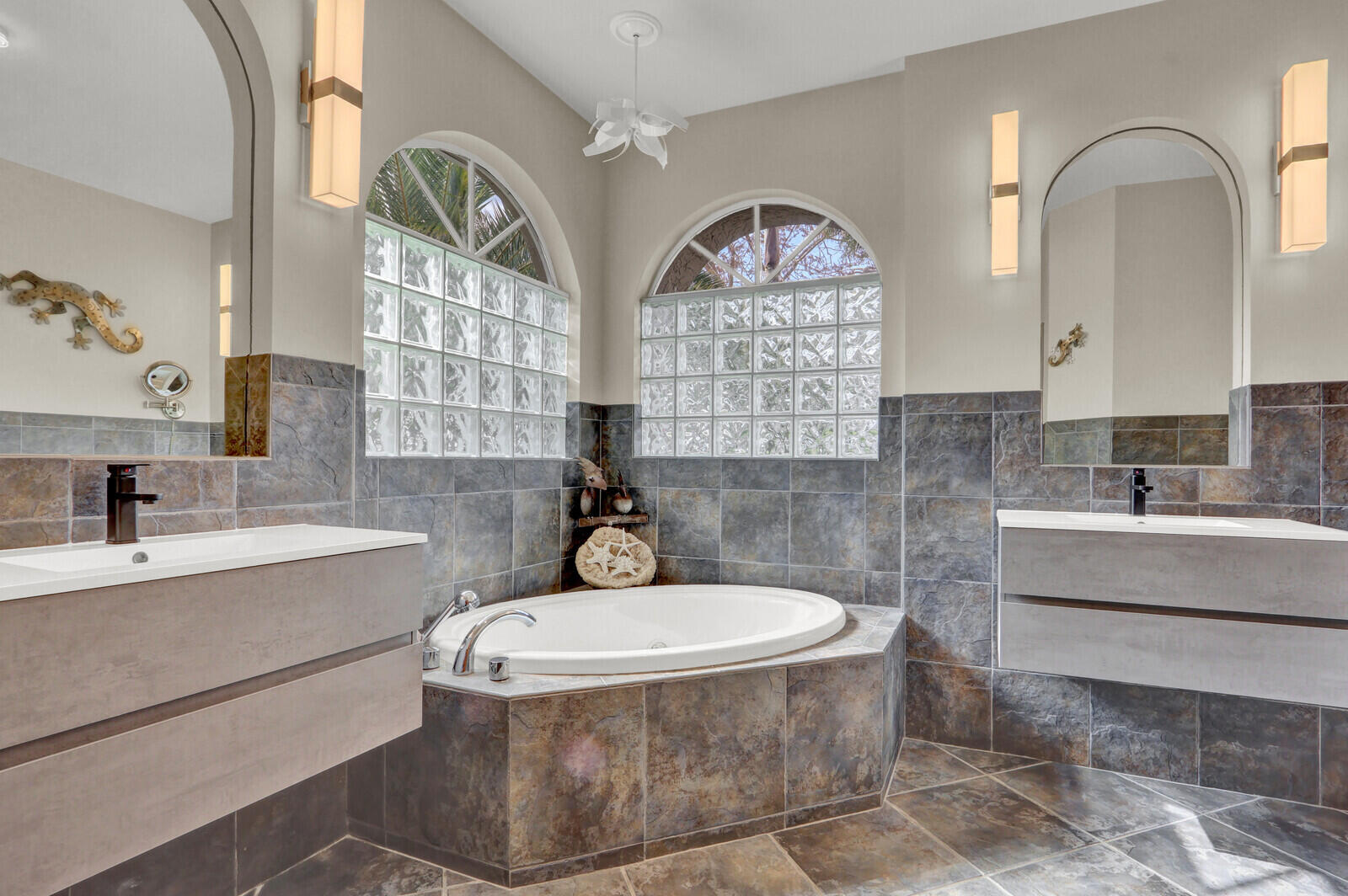 POD 26 AT THE RESERVE PHASE 1 CYPRESS POINT - Residential