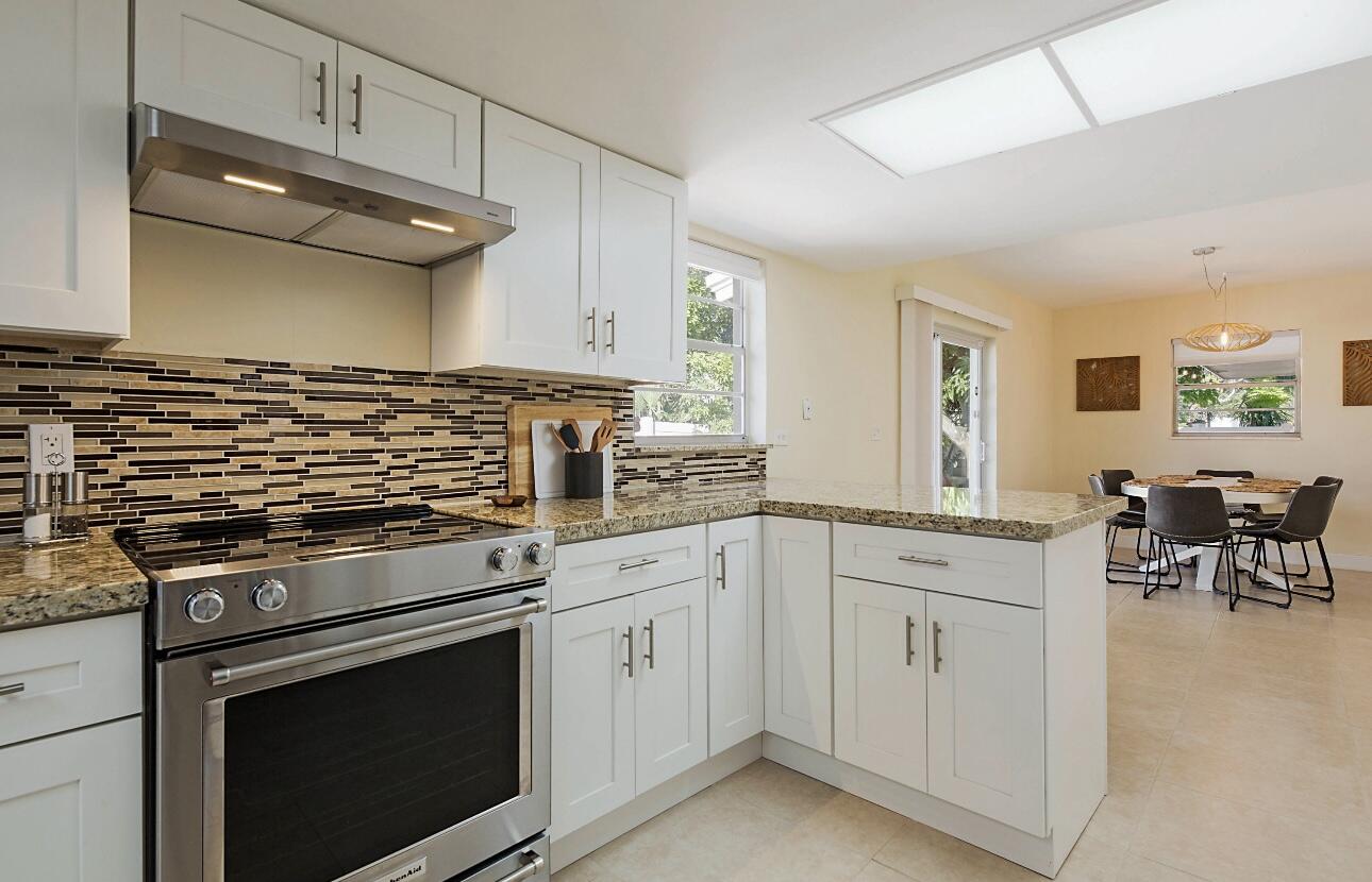 DELRAY TOWN OF - Residential