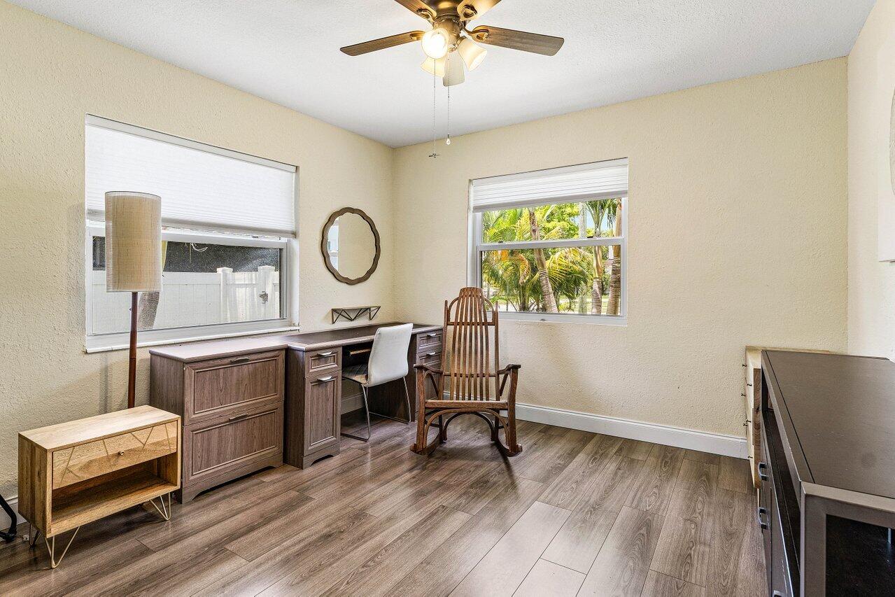 DELRAY TOWN OF - Residential