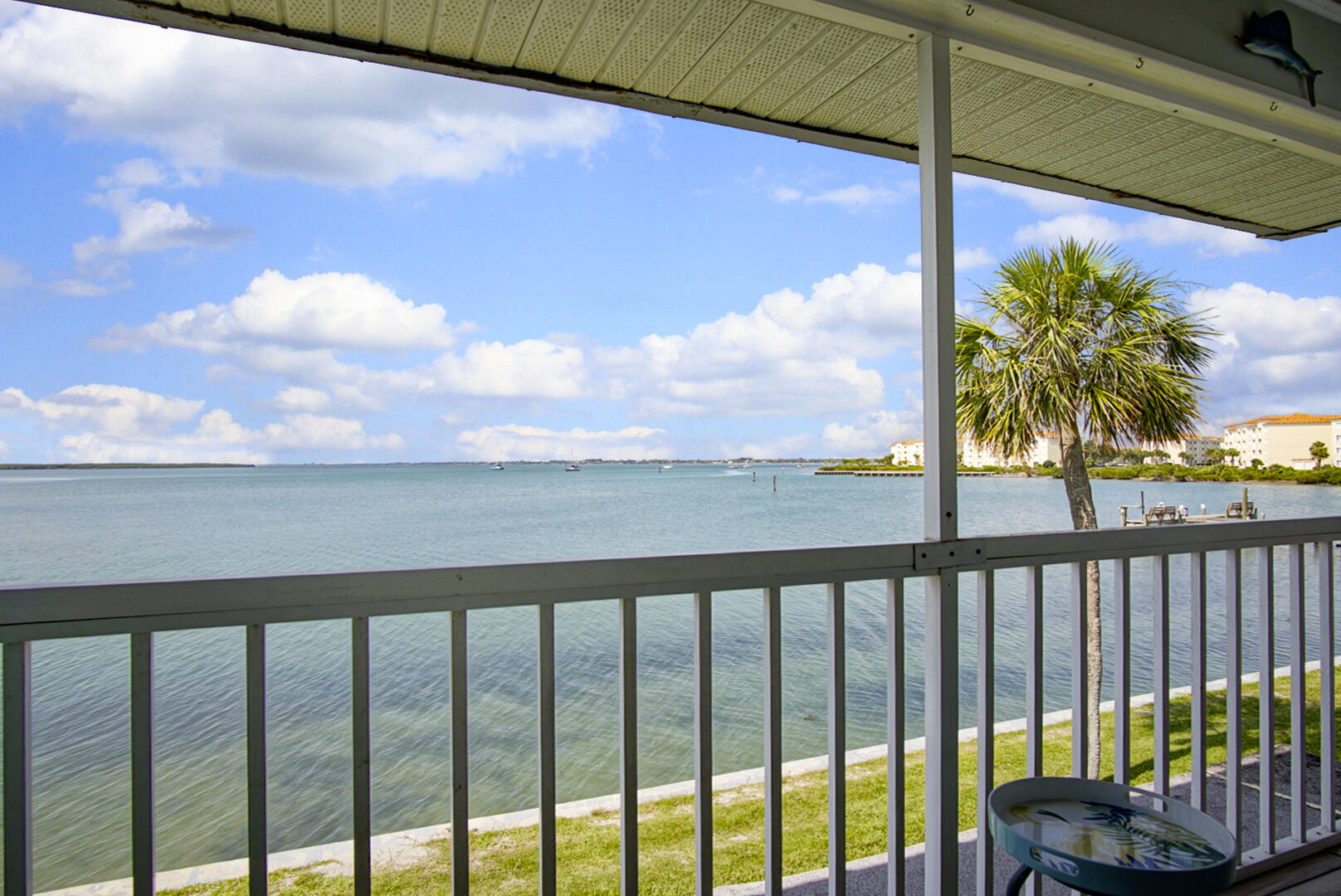 1177 Bayshore Drive 207