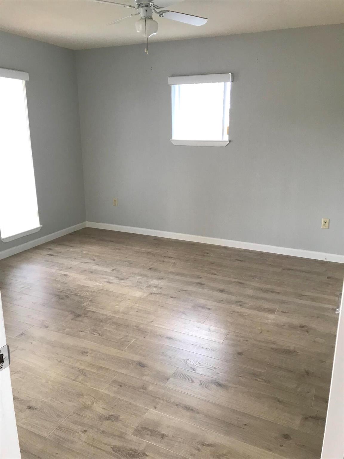 PALM LAKE CONDO - Residential Lease