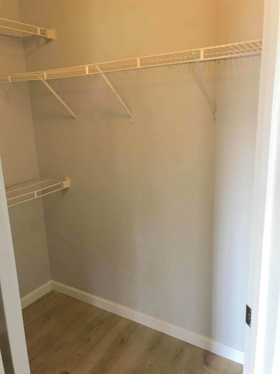 PALM LAKE CONDO - Residential Lease