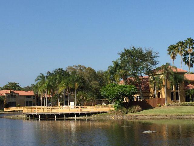 PALM LAKE CONDO - Residential Lease