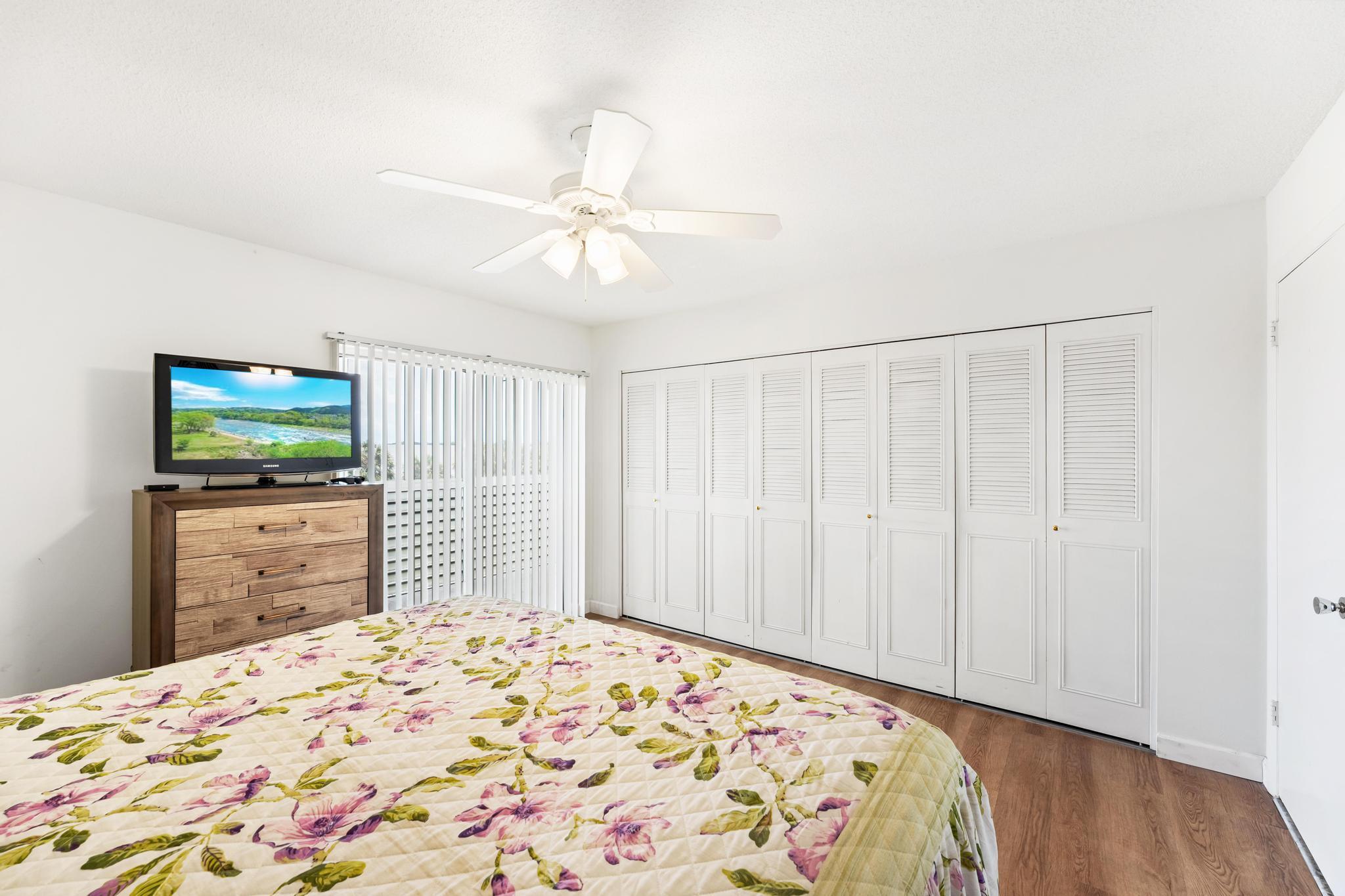LAKE CLARKE GARDENS CONDO 16 - Residential
