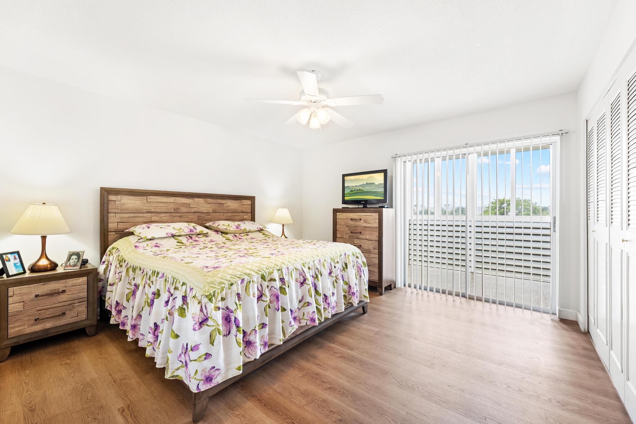 LAKE CLARKE GARDENS CONDO 16 - Residential