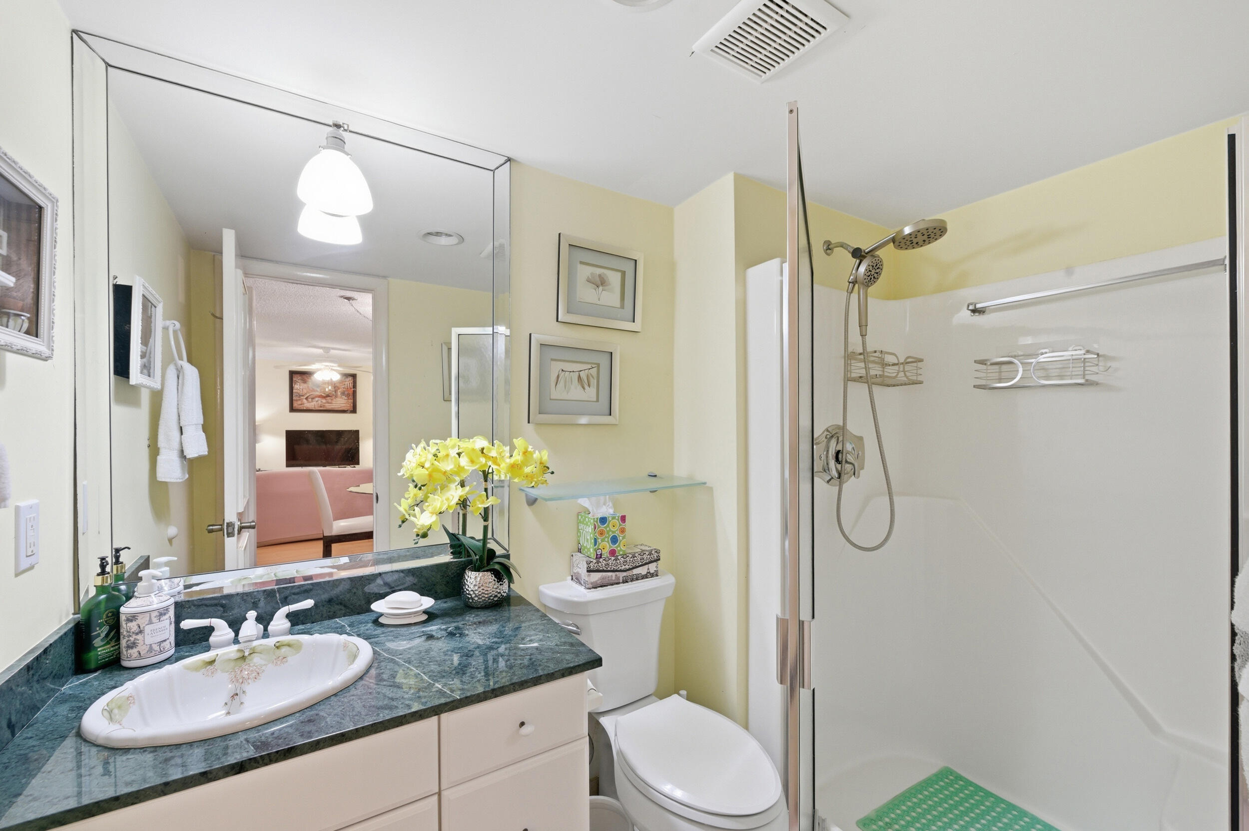 GOLDEN LAKES VILLAGE CONDO 1 THRU 13-A - Residential