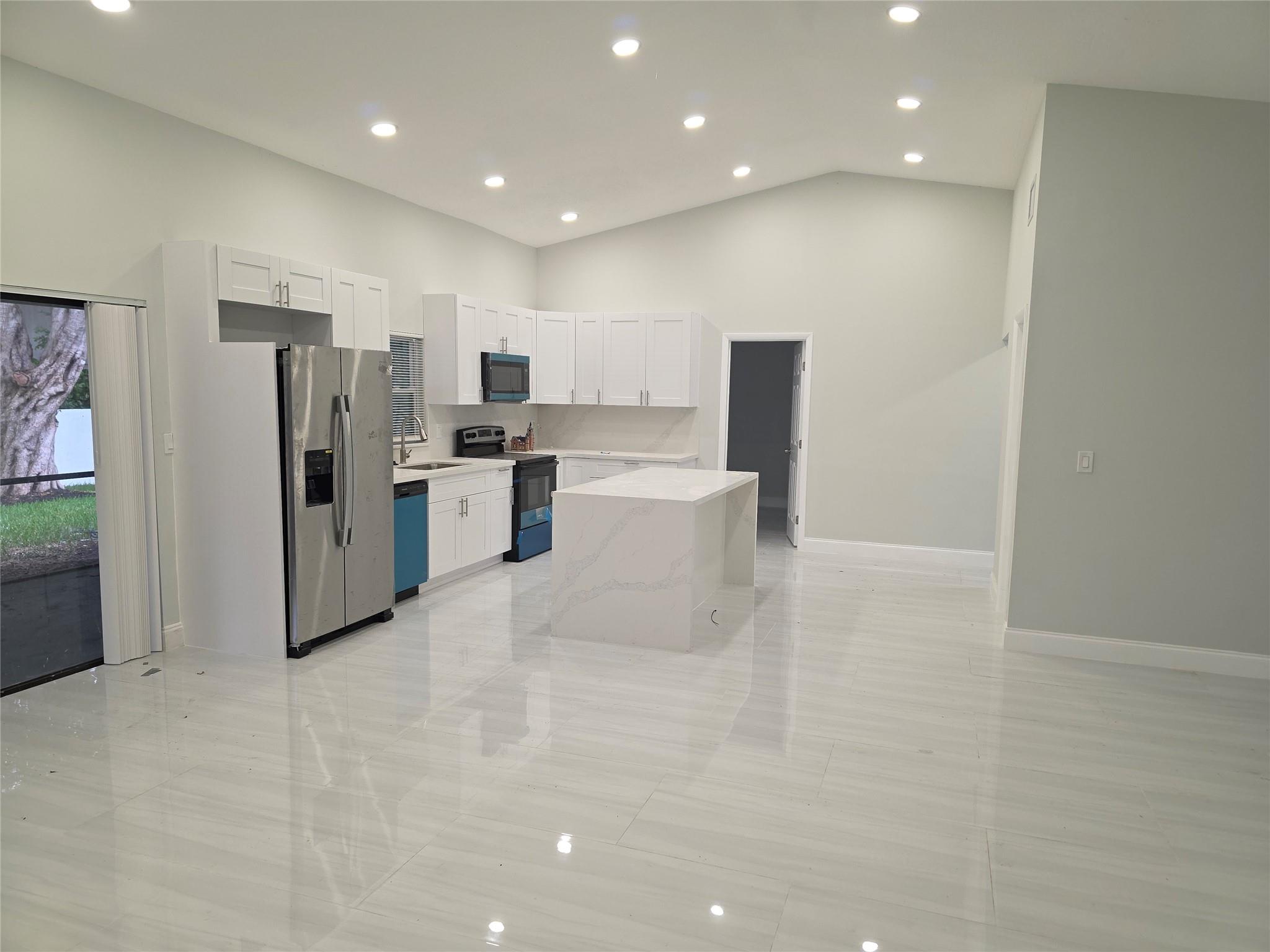 Falcons Lea 128-6 B - Residential Lease