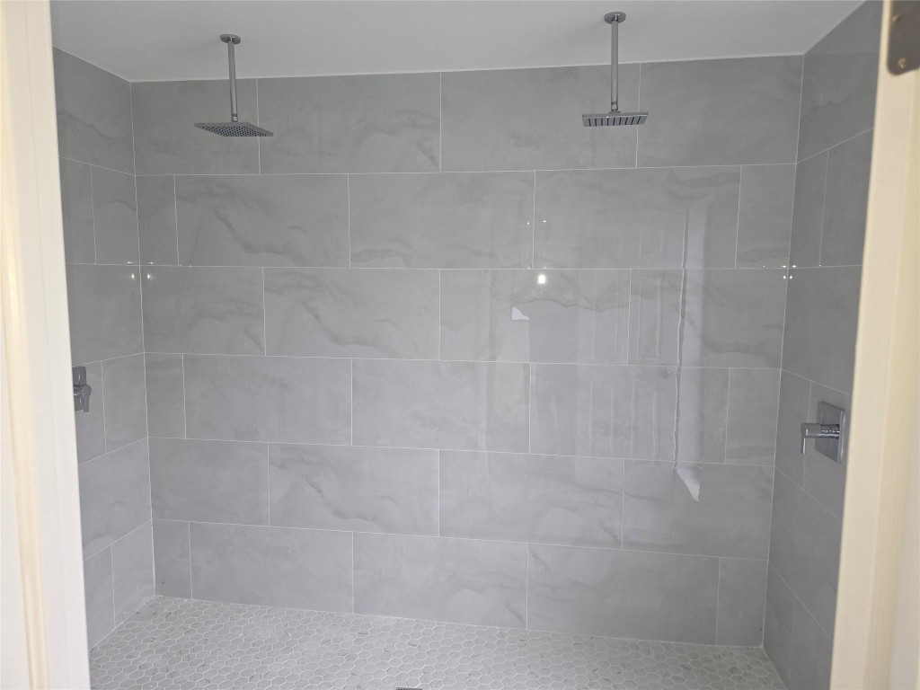 Falcons Lea 128-6 B - Residential Lease