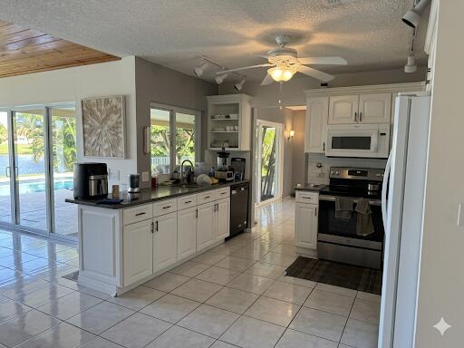 2554 SW 23rd Cranbrook Drive