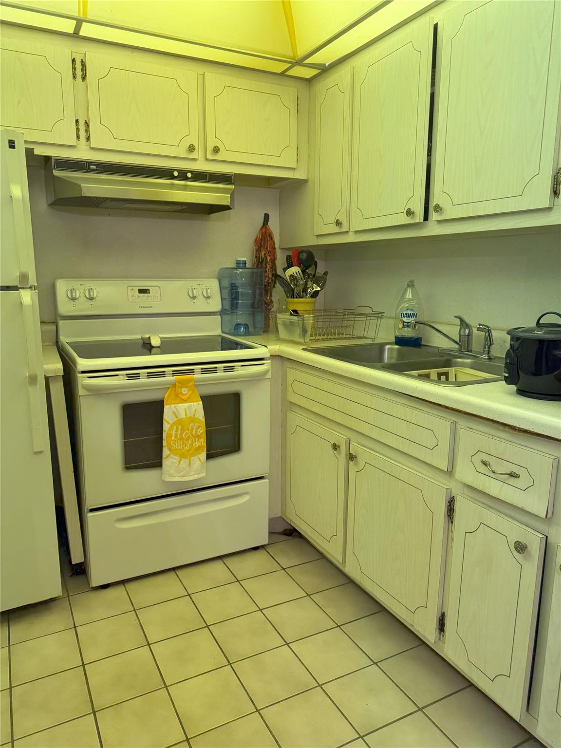 Sterling Village Condo 34 - Residential Lease
