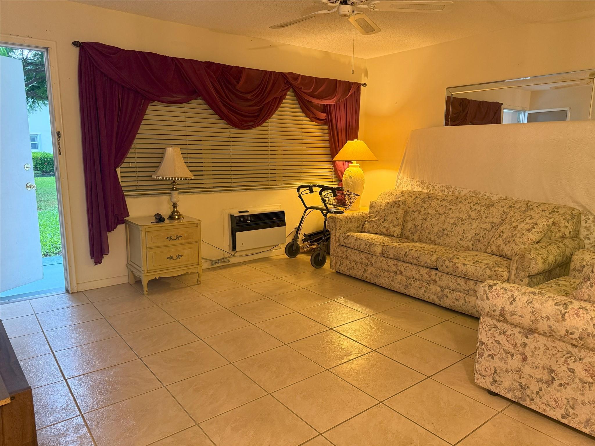 Sterling Village Condo 34 - Residential Lease