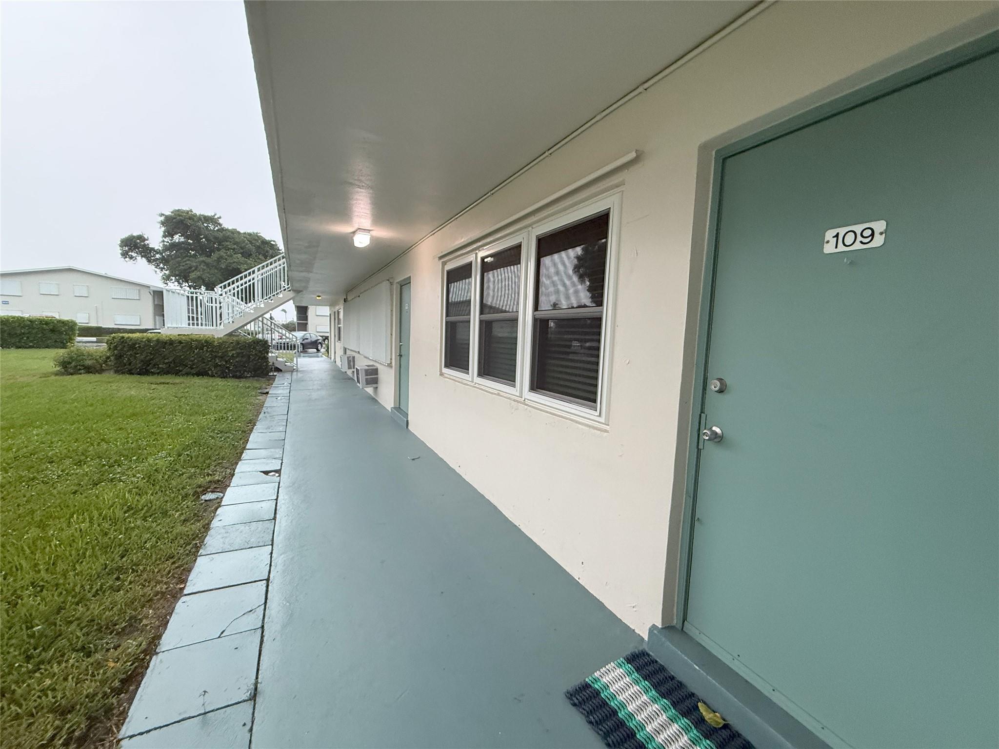 Sterling Village Condo 34 - Residential Lease