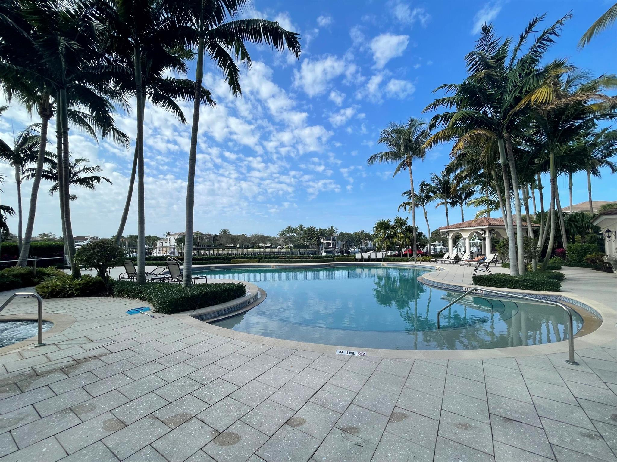 FRENCHMANS HARBOR - Residential