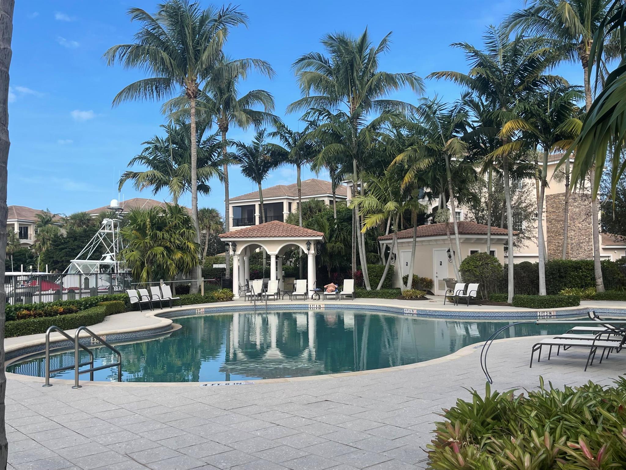 FRENCHMANS HARBOR - Residential