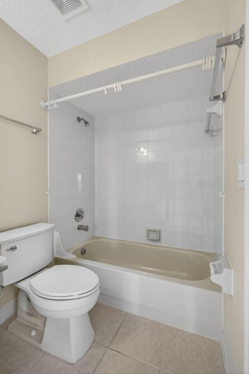 SARATOGA AT ROYAL PALM 2 - Residential