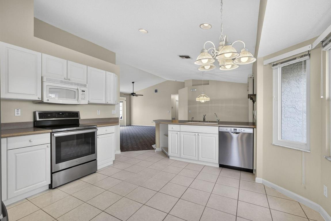 SARATOGA AT ROYAL PALM 2 - Residential