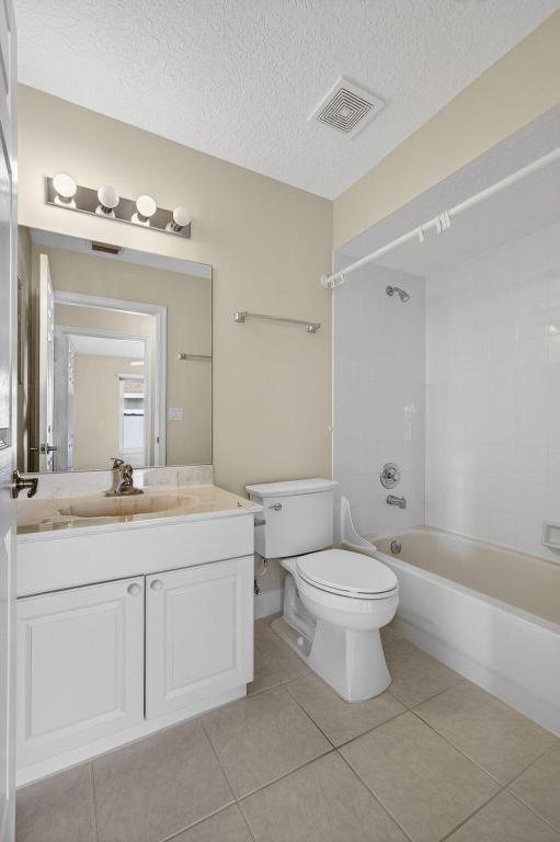 SARATOGA AT ROYAL PALM 2 - Residential