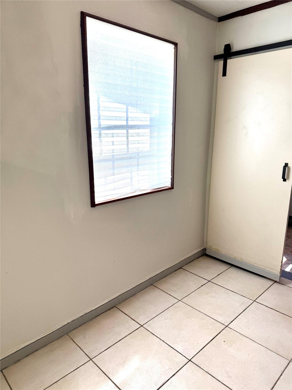 Sunrise Heights 48-37 B - Residential
