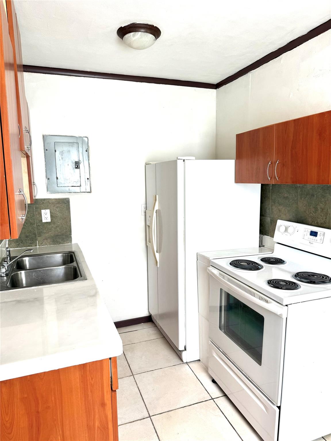 Sunrise Heights 48-37 B - Residential
