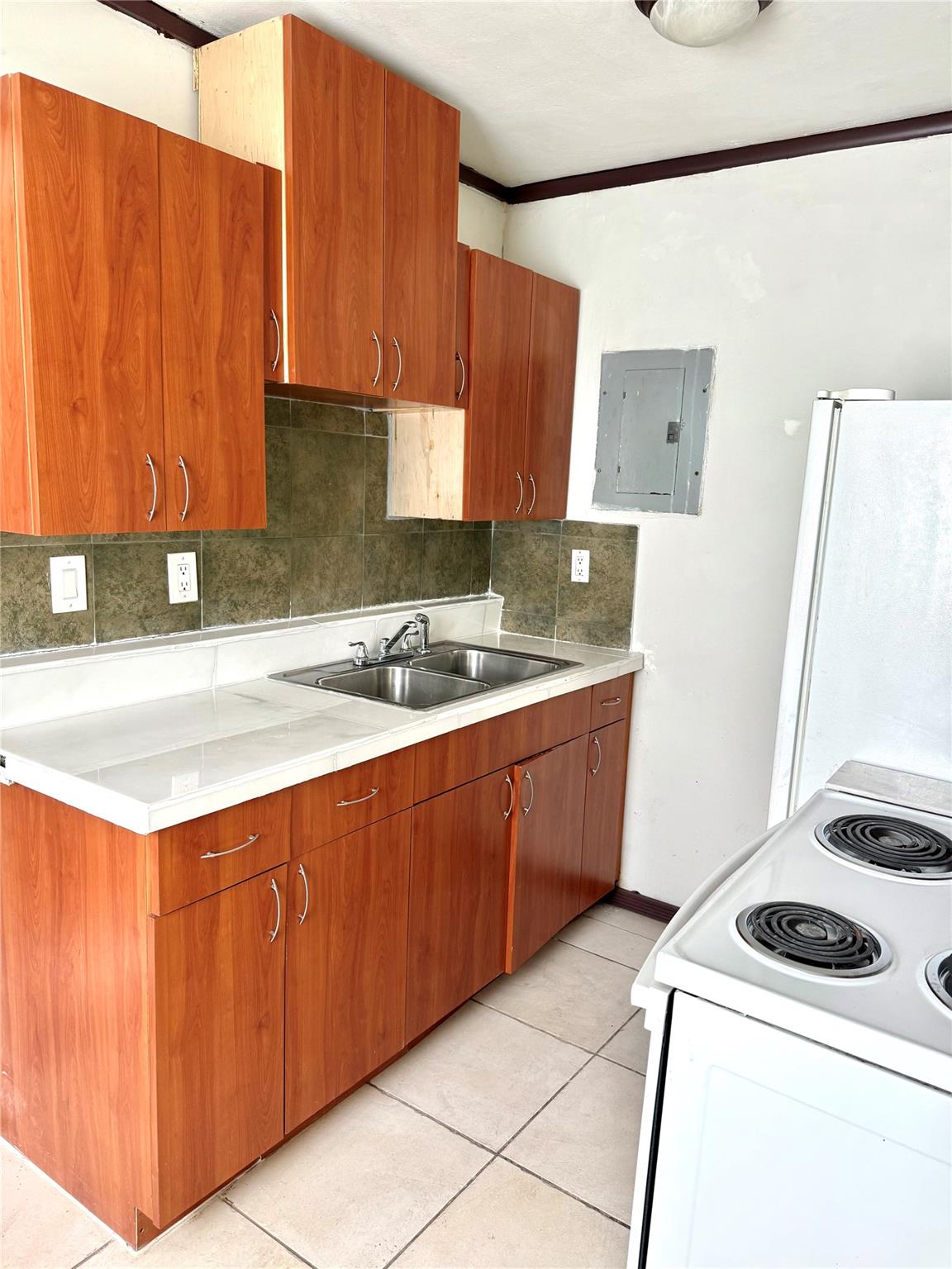 Sunrise Heights 48-37 B - Residential