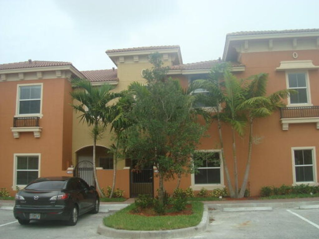 Photo of 146 Monterey Bay Drive, Boynton Beach, FL 33426 (MLS # R10939902)