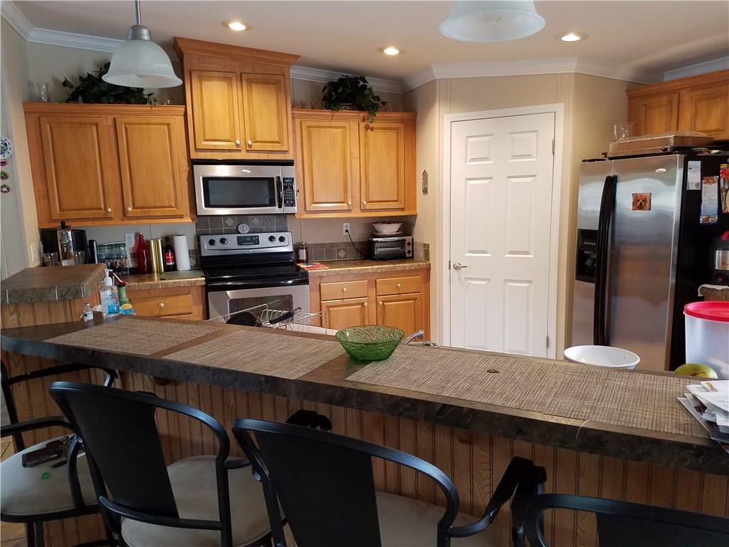 Watergate Mobile Home Unr - Residential