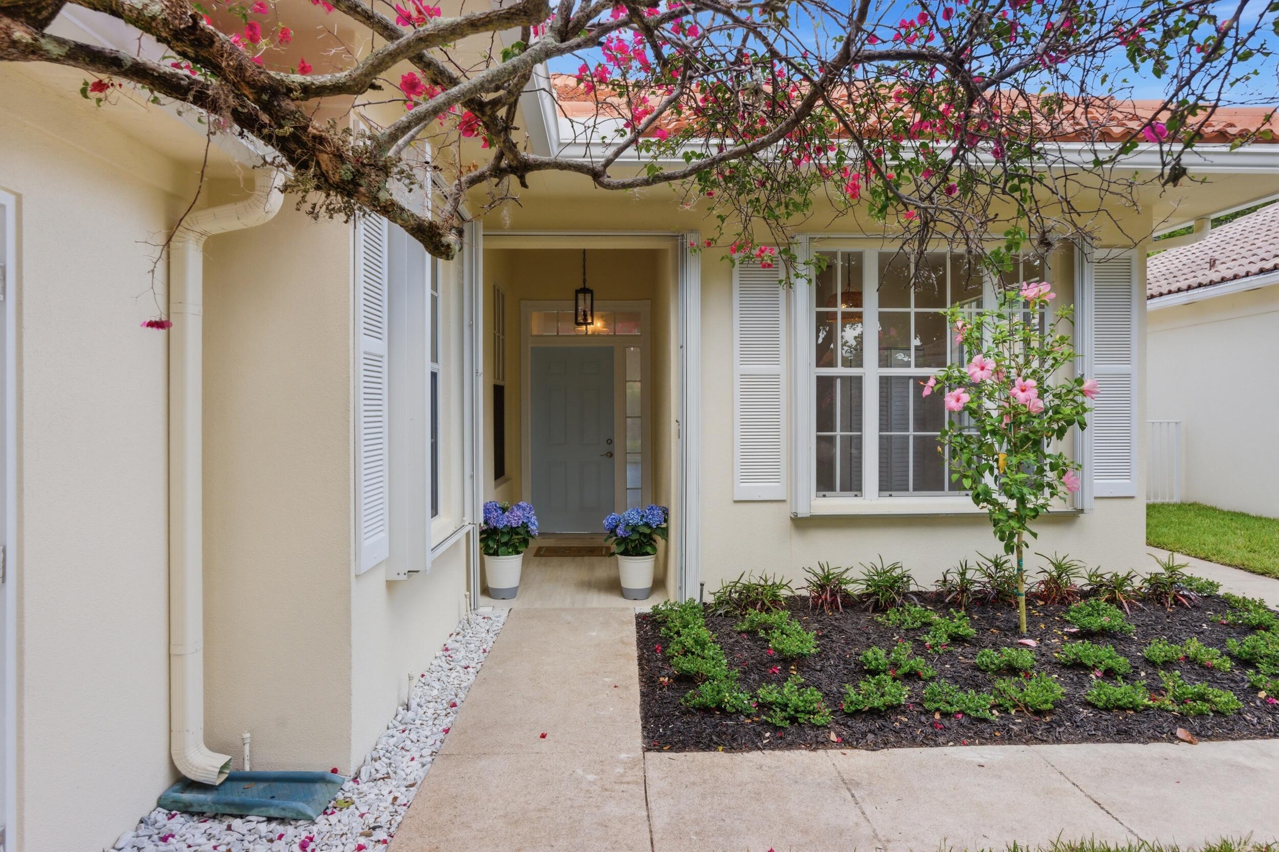 OAKS EAST 3 - Residential