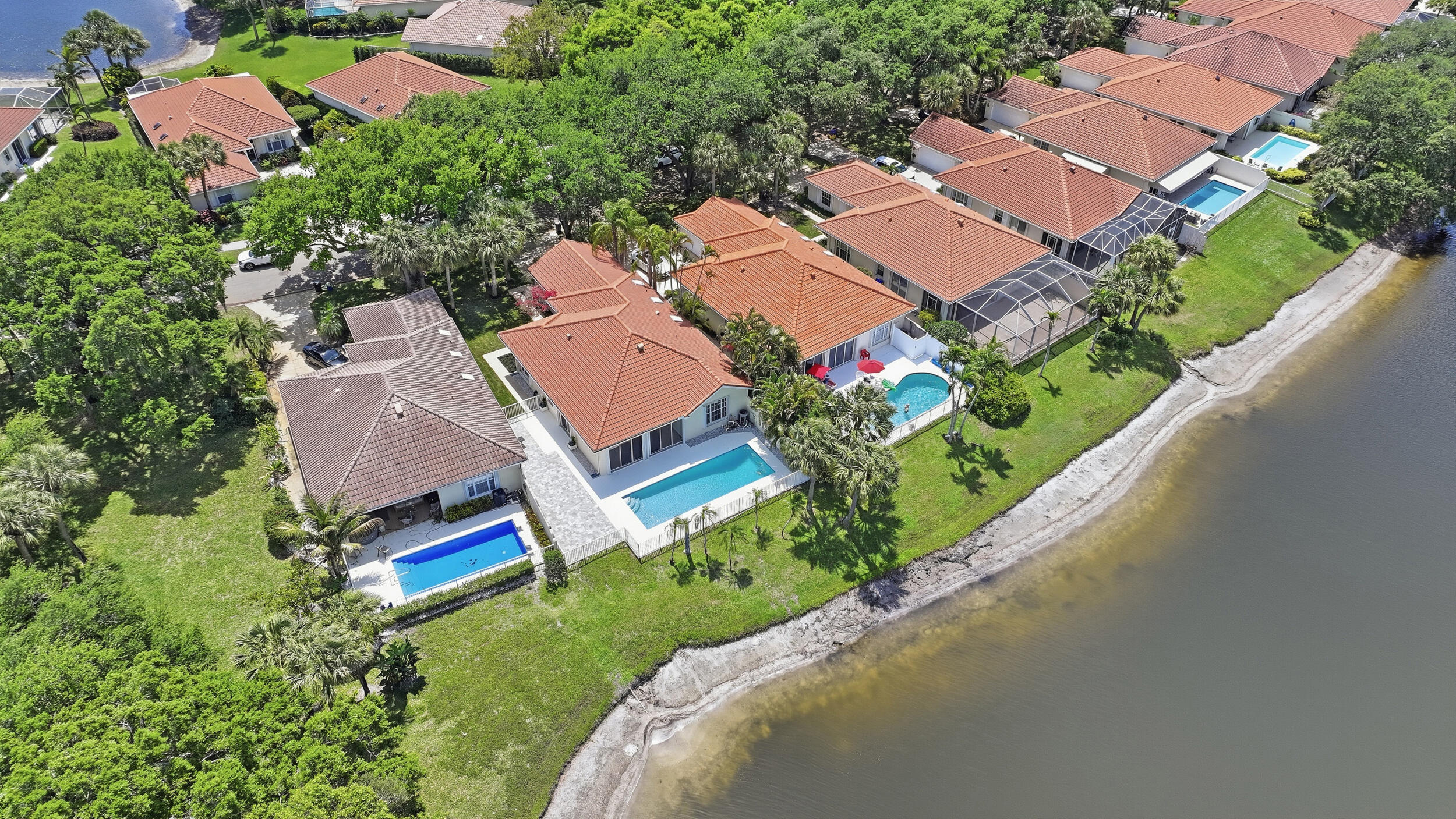 OAKS EAST 3 - Residential