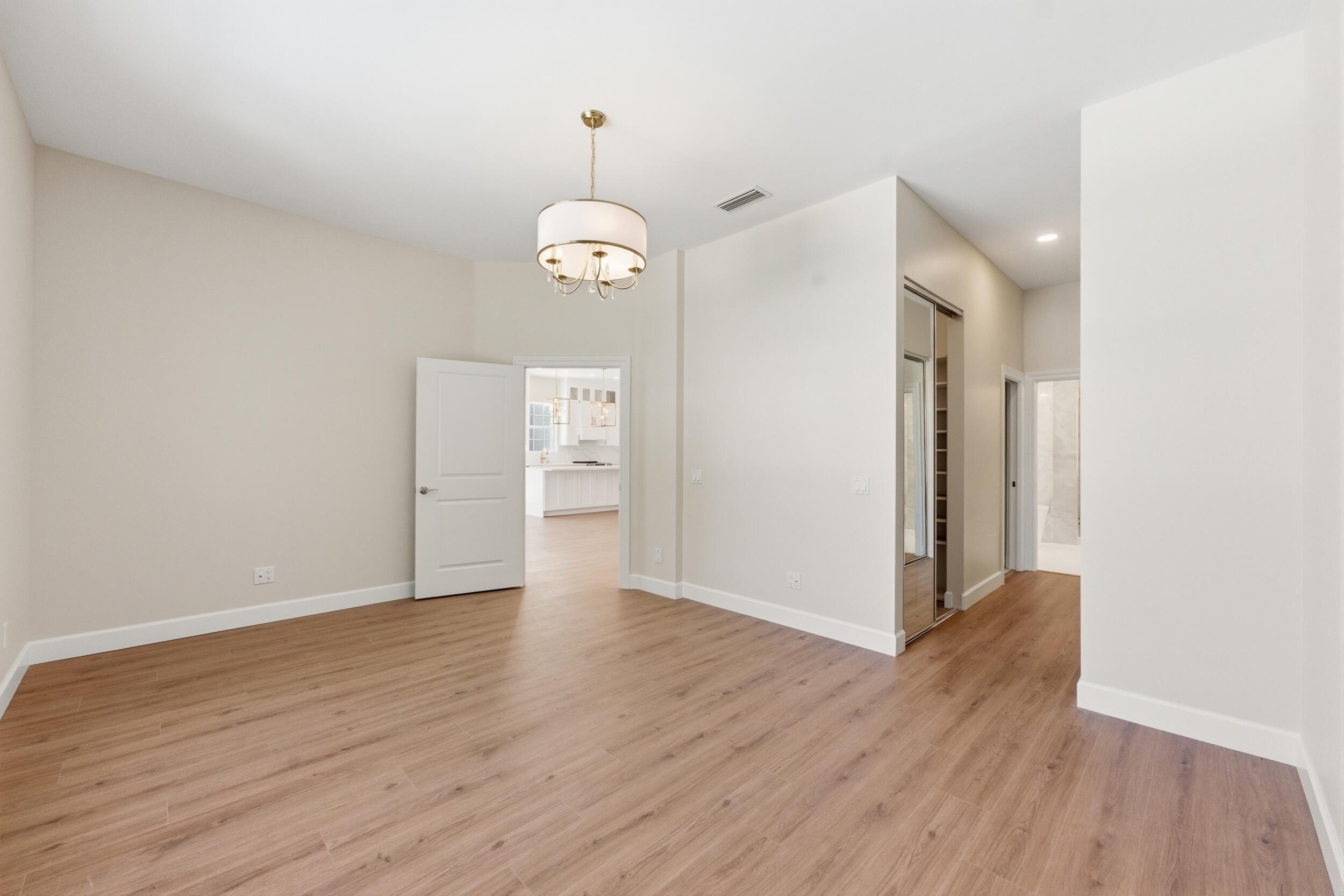 OAKS EAST 3 - Residential