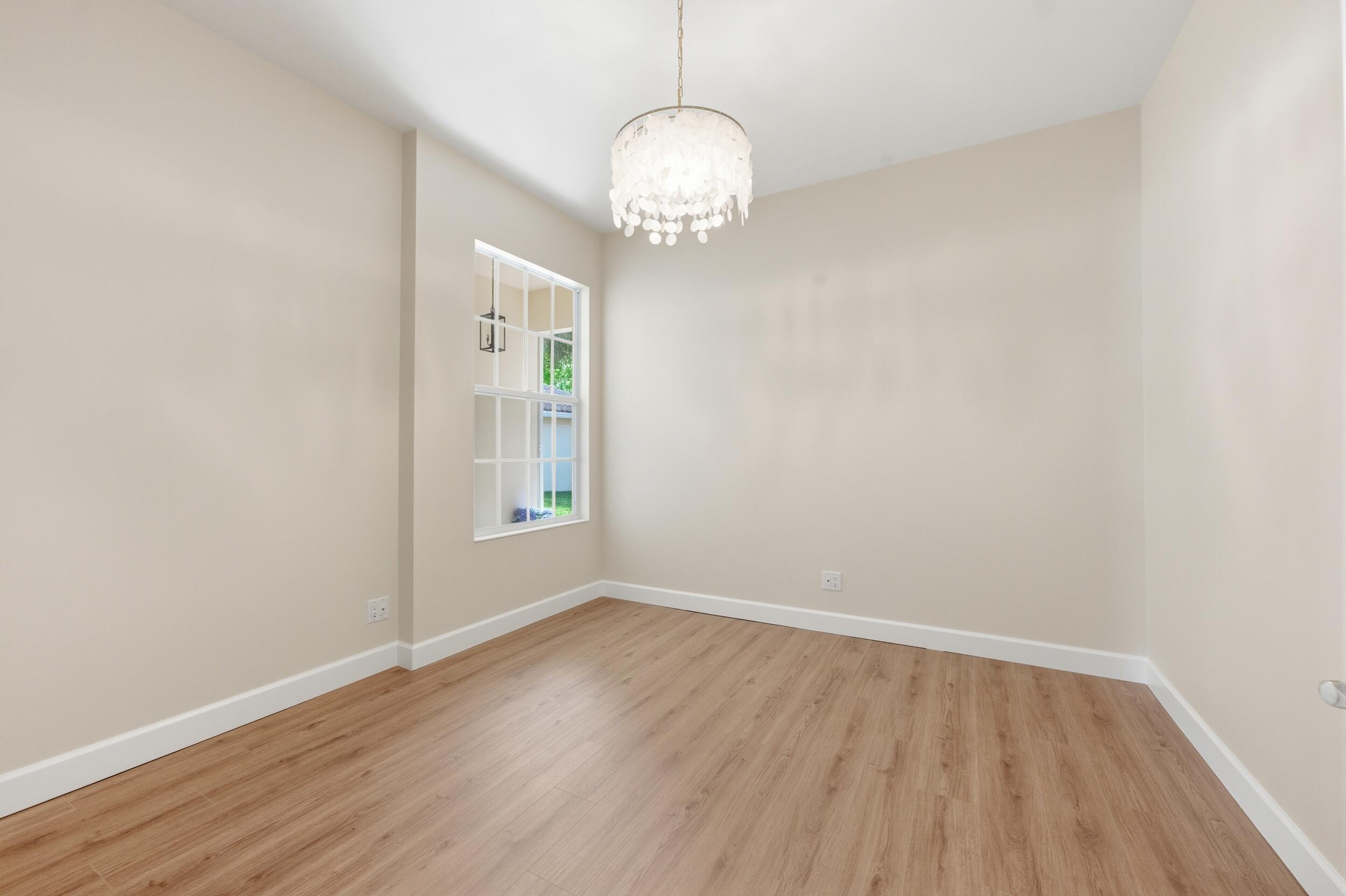 OAKS EAST 3 - Residential