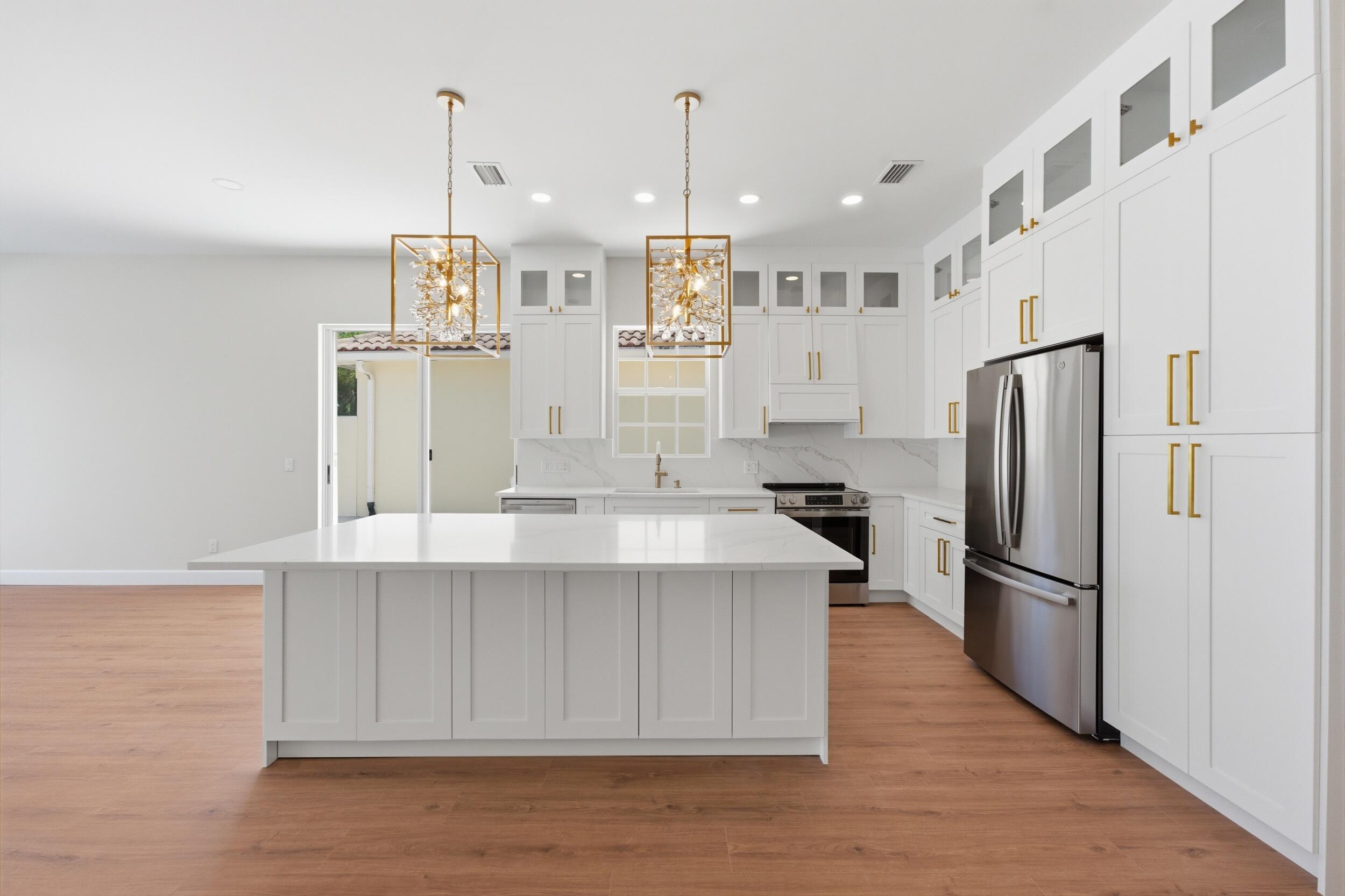 OAKS EAST 3 - Residential