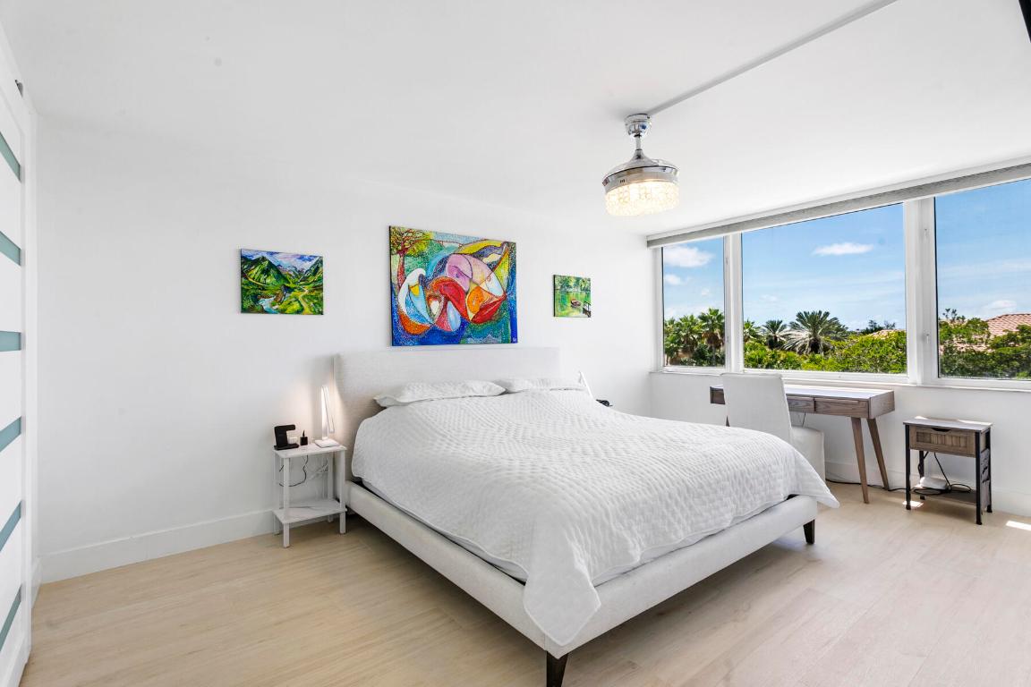 REGENCY HIGHLAND CLUB CONDO - Residential