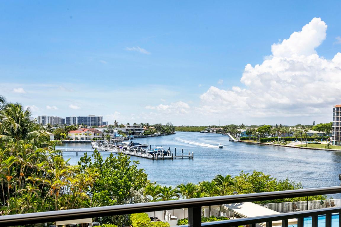 REGENCY HIGHLAND CLUB CONDO - Residential