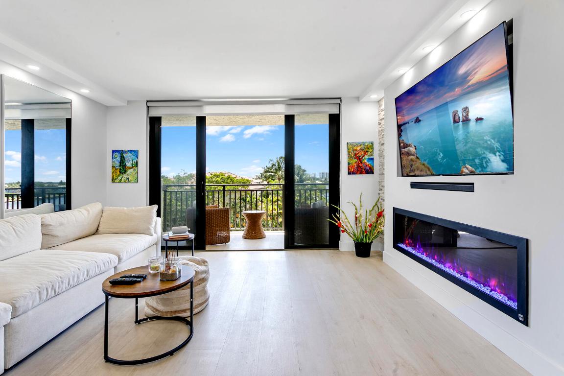 3912 S Ocean Boulevard 404