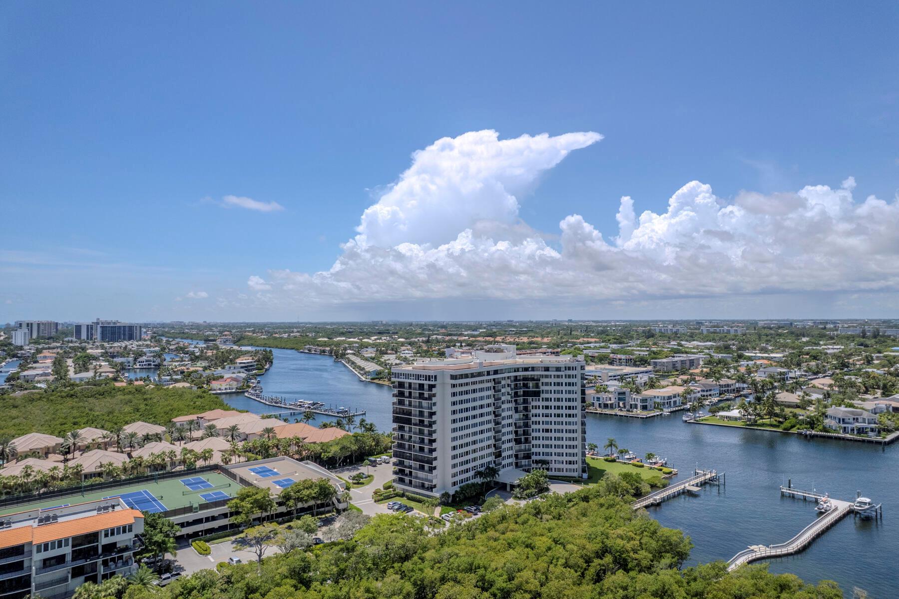 REGENCY HIGHLAND CLUB CON - Residential