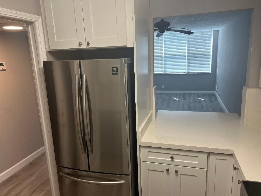 EVERGREEN EIGHT OF PINE ISLAND - Residential Lease