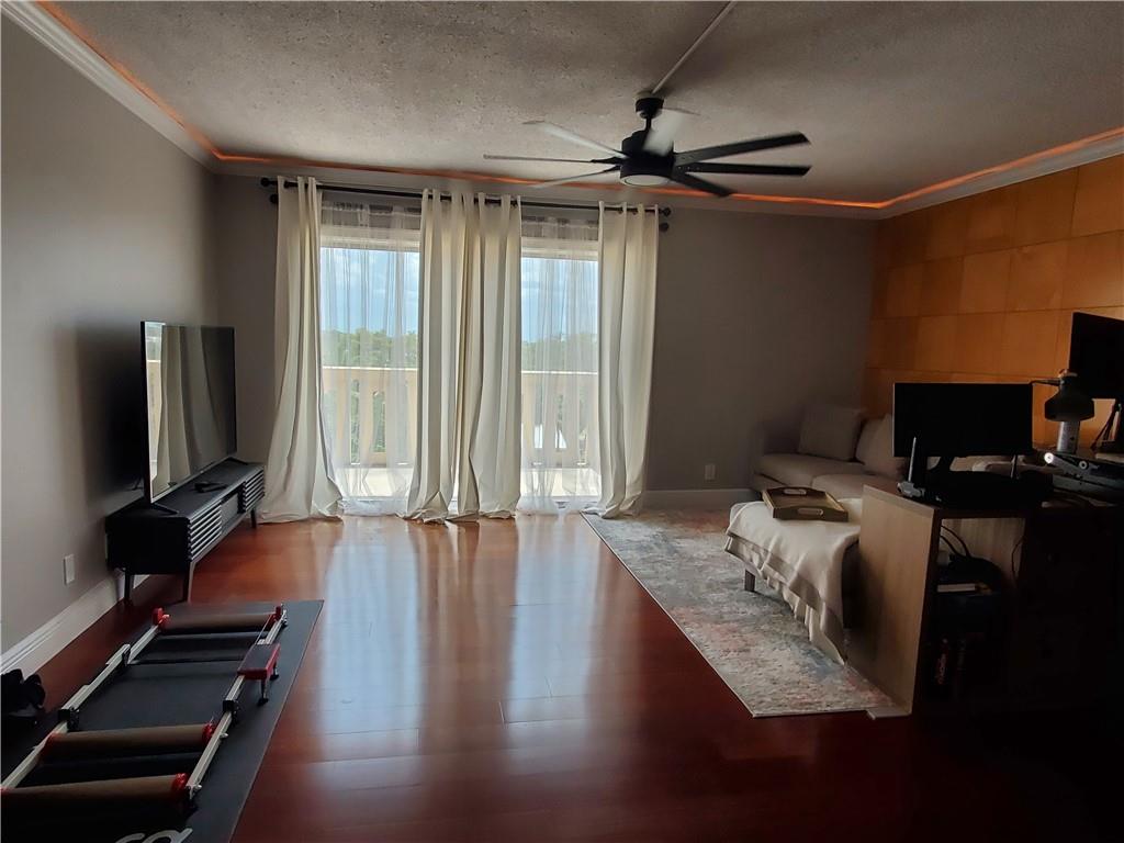 River Reach - Residential