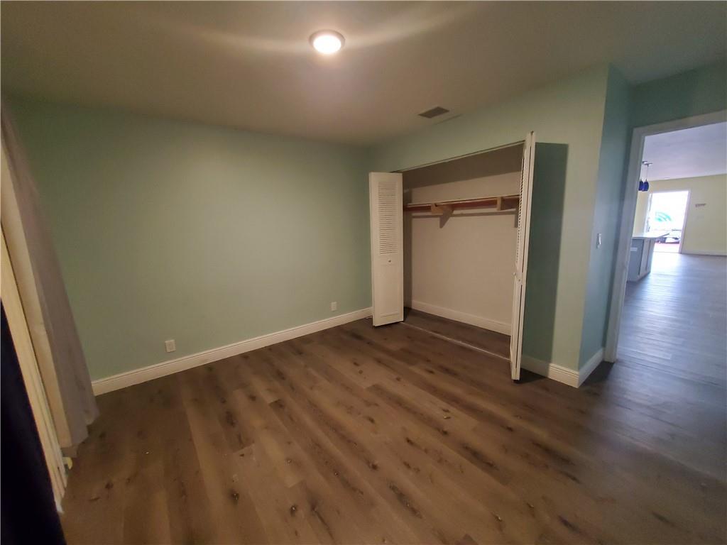 The Dells 64-40 B - Residential Lease