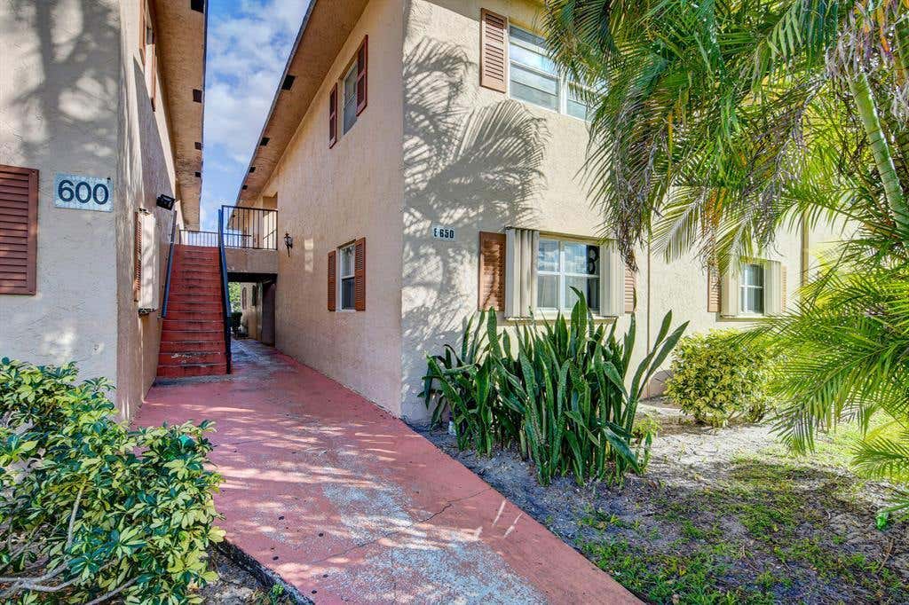 Photo of 650 SW 2nd Avenue #248E, Boca Raton, FL 33432 (MLS # B26068699)