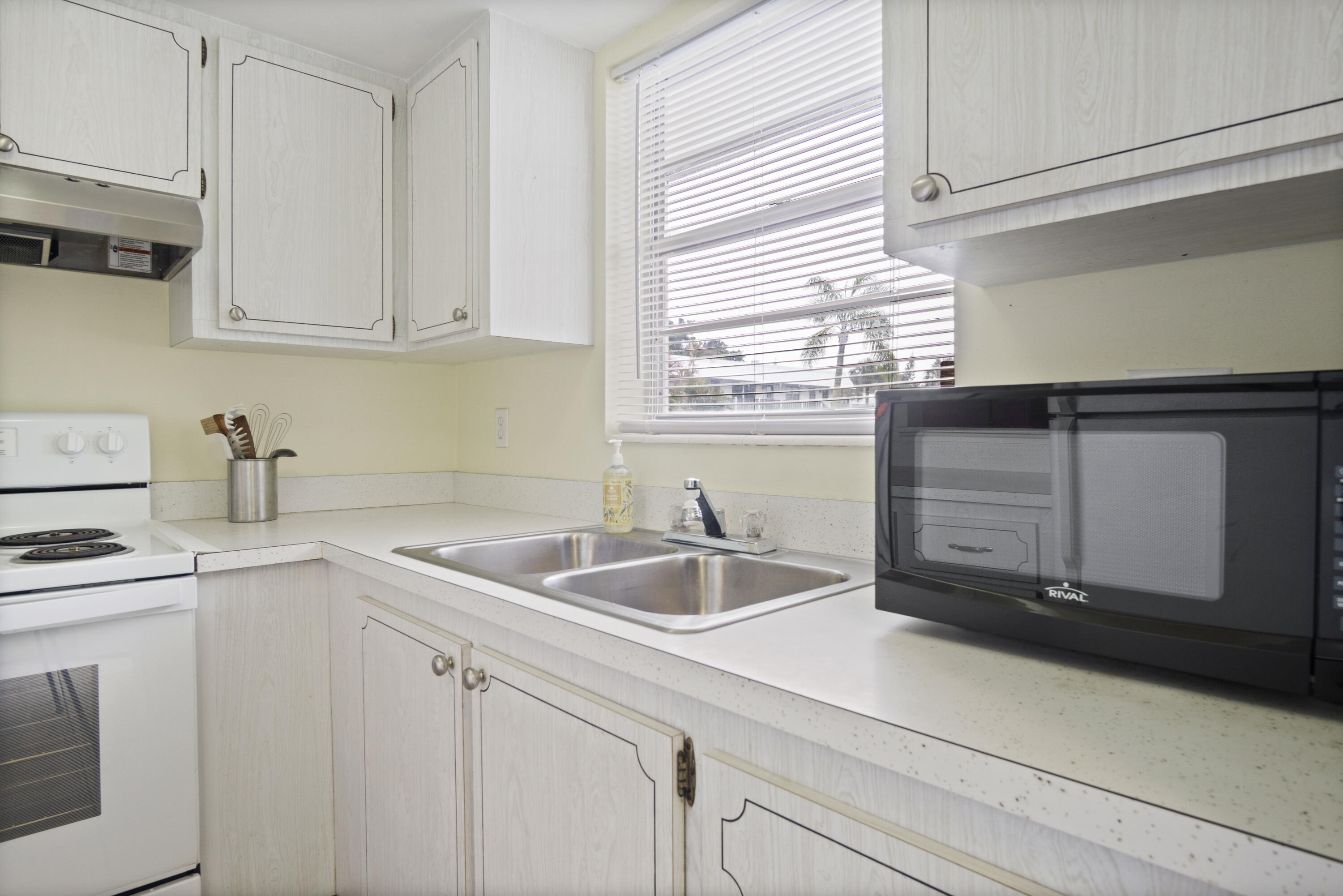 CEDAR POINTE CONDO - Residential