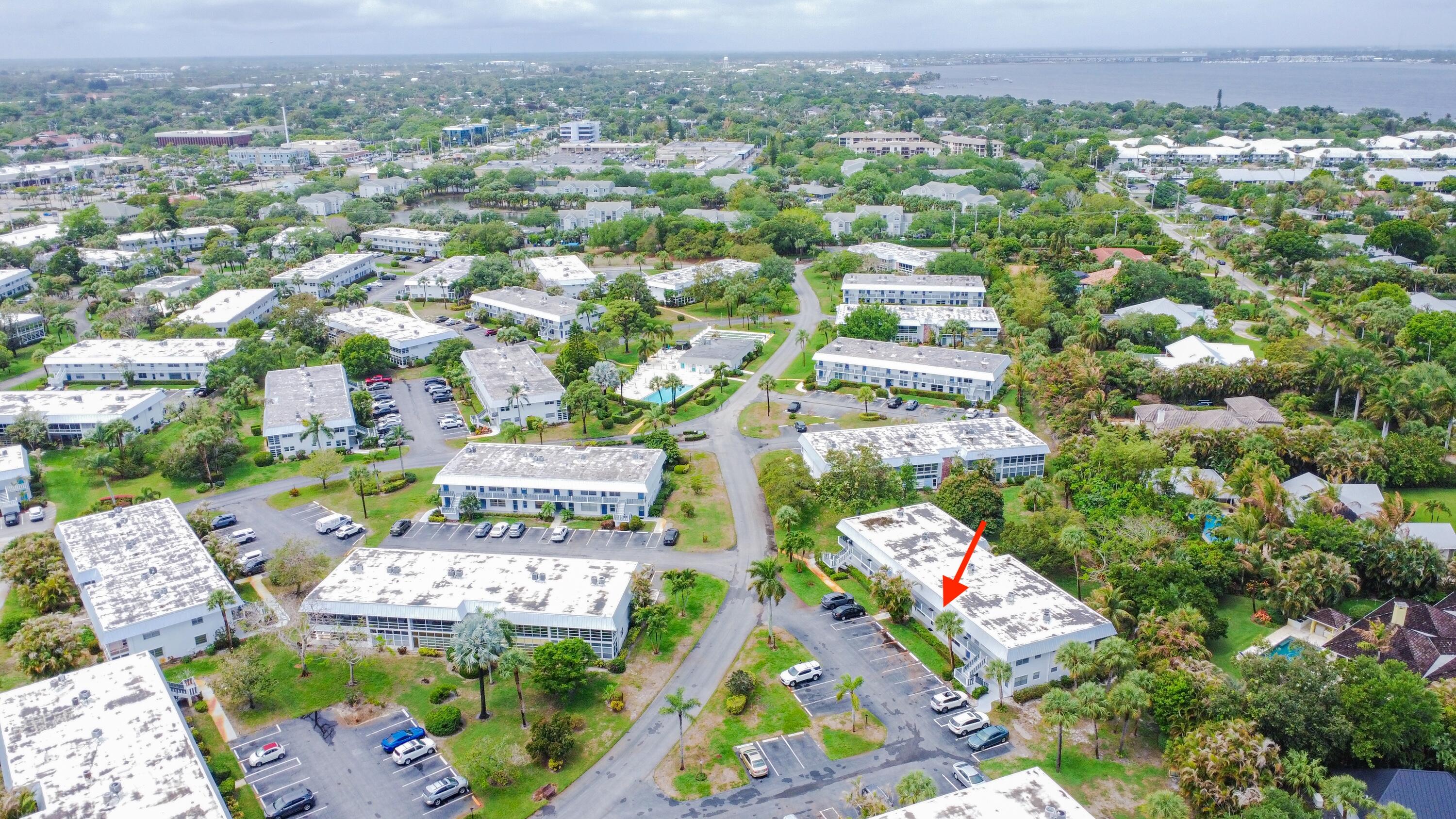 CEDAR POINTE CONDO - Residential