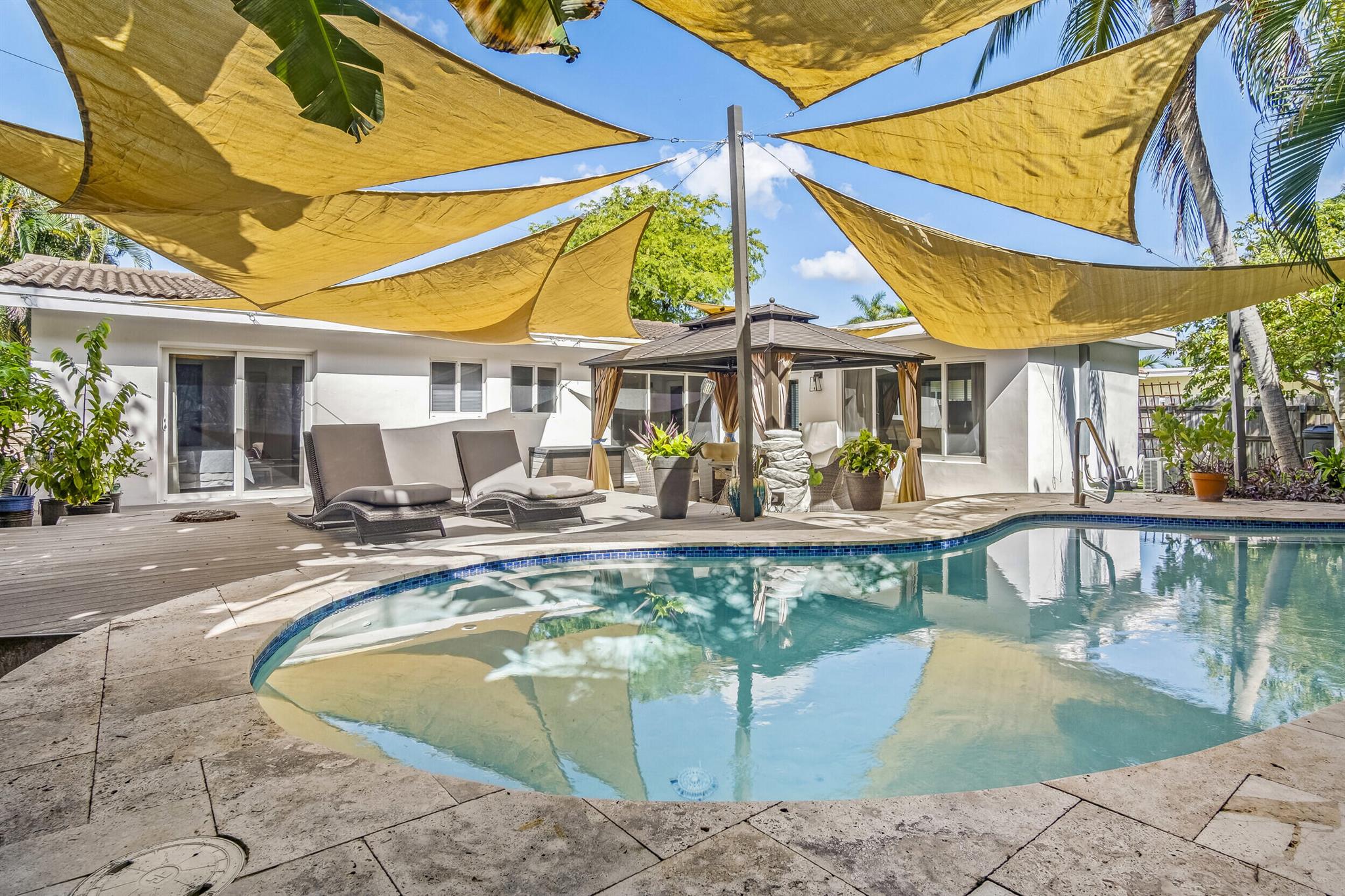 CORAL HEIGHTS SEC ONE - Residential