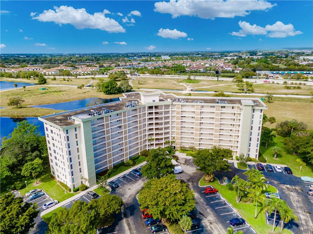 Palm Aire Country Club - Residential