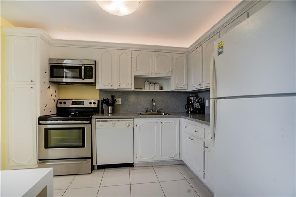 Palm Aire Country Club - Residential