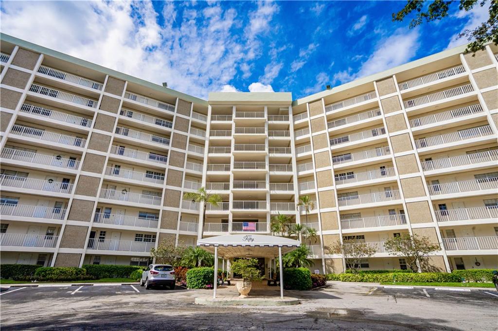 Palm Aire Country Club - Residential