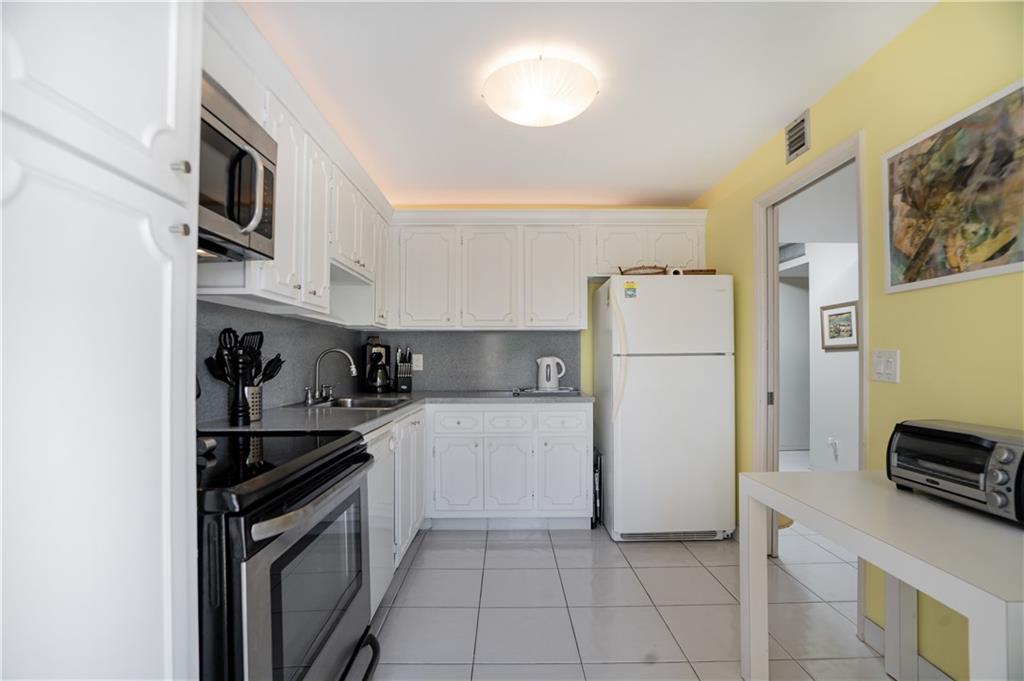Palm Aire Country Club - Residential