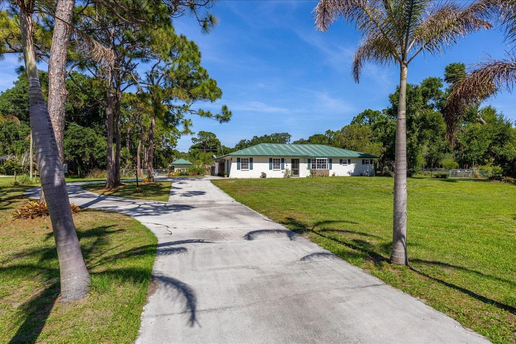 Photo of 6008 Palmetto Drive, Fort Pierce, FL 34982 (MLS # B26017582)
